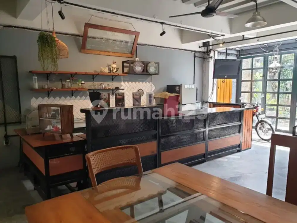 Rumah dan Usaha di Puri Dago Antapani Bandung