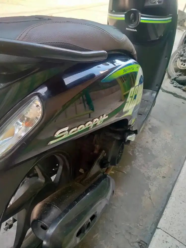 Scoopy sporty ban,oli,kampas baru