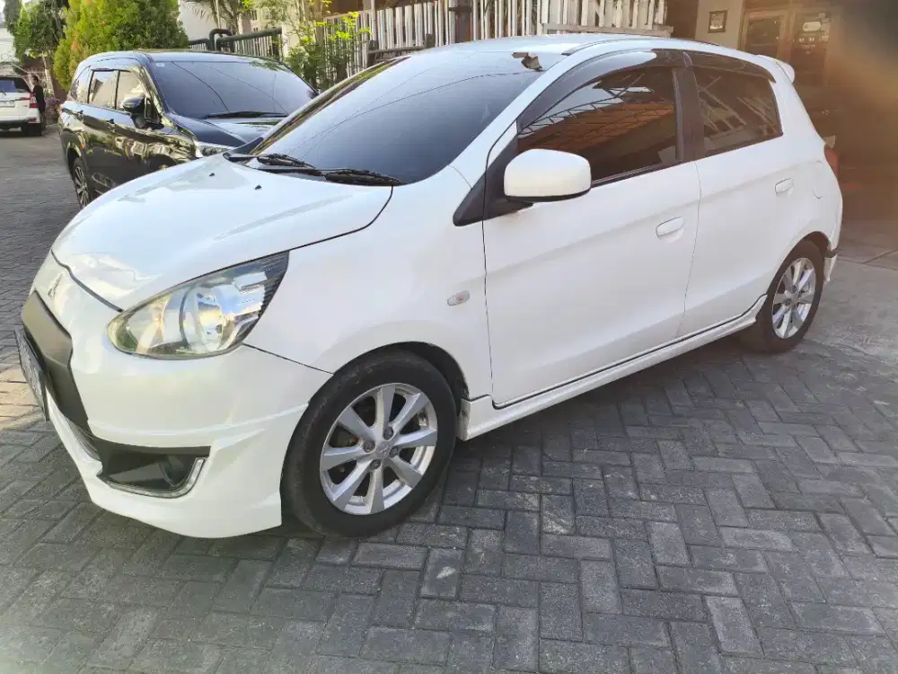 Mitsubishi Mirage GLS AT 2015