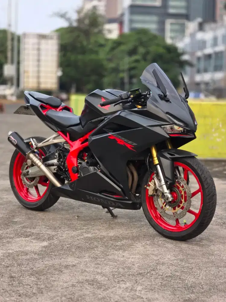 Honda CBR250RR ABS With Prolainer
