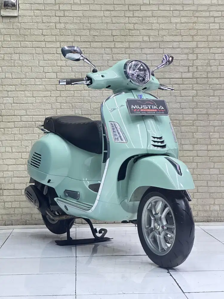 READY‼️ VESPA GTS 150 ABS KEYLESS 2024 WARNA FAVORIT GREEN RELAX