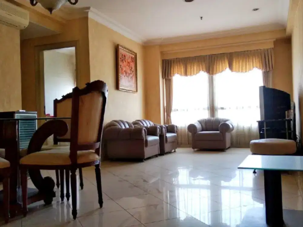 Apartemen Taman Beverly Lantai 11 Furnish View Pool