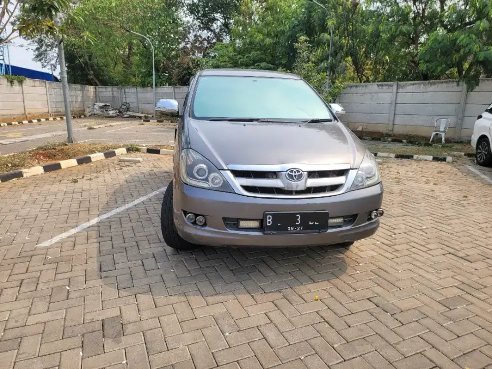 Innova V 2007 bensin