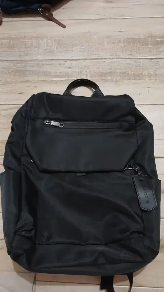 Tas ransel backpack bostanten