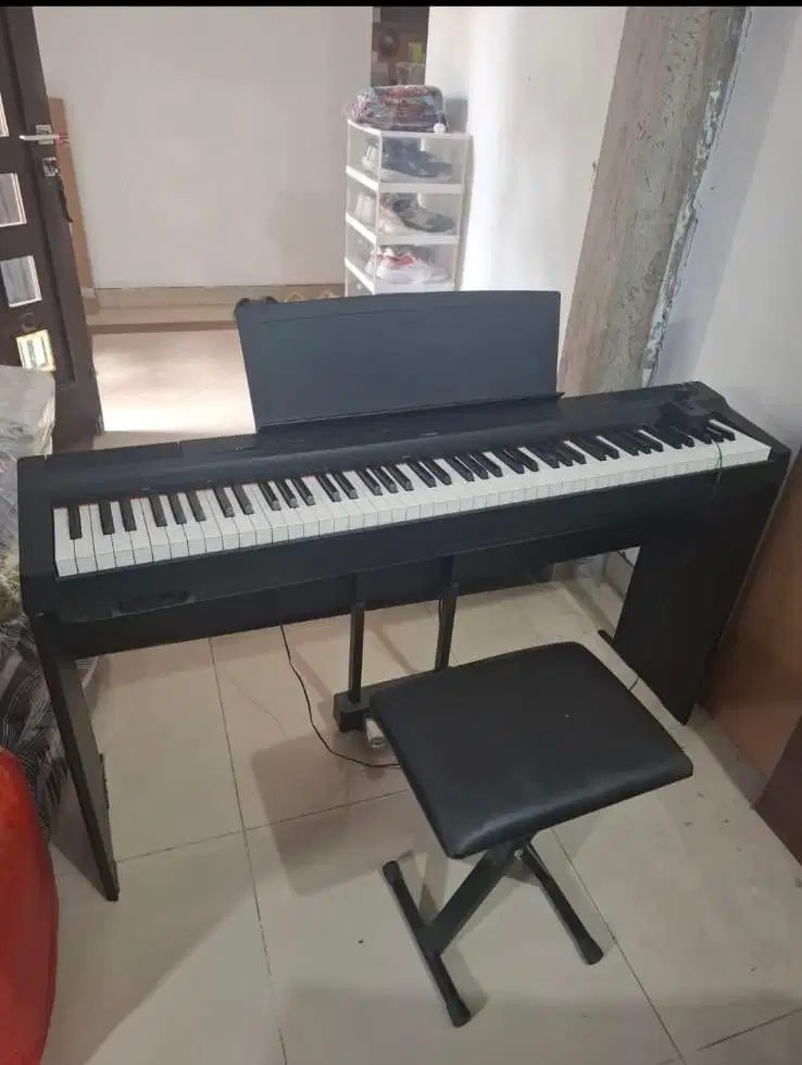 YAMAHA P125 DIGITAL