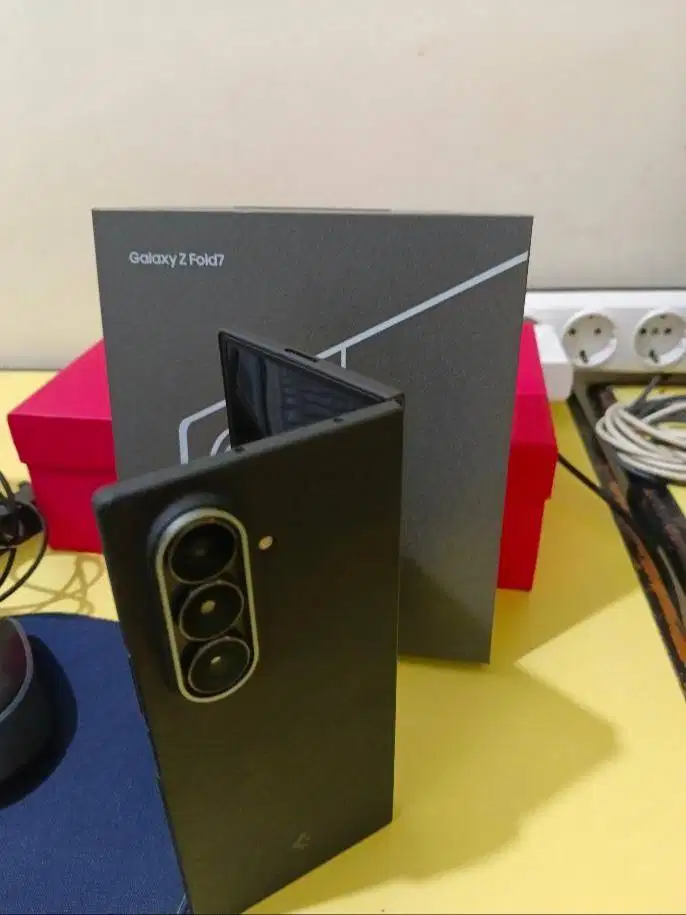 Samsung Z Fold7 256