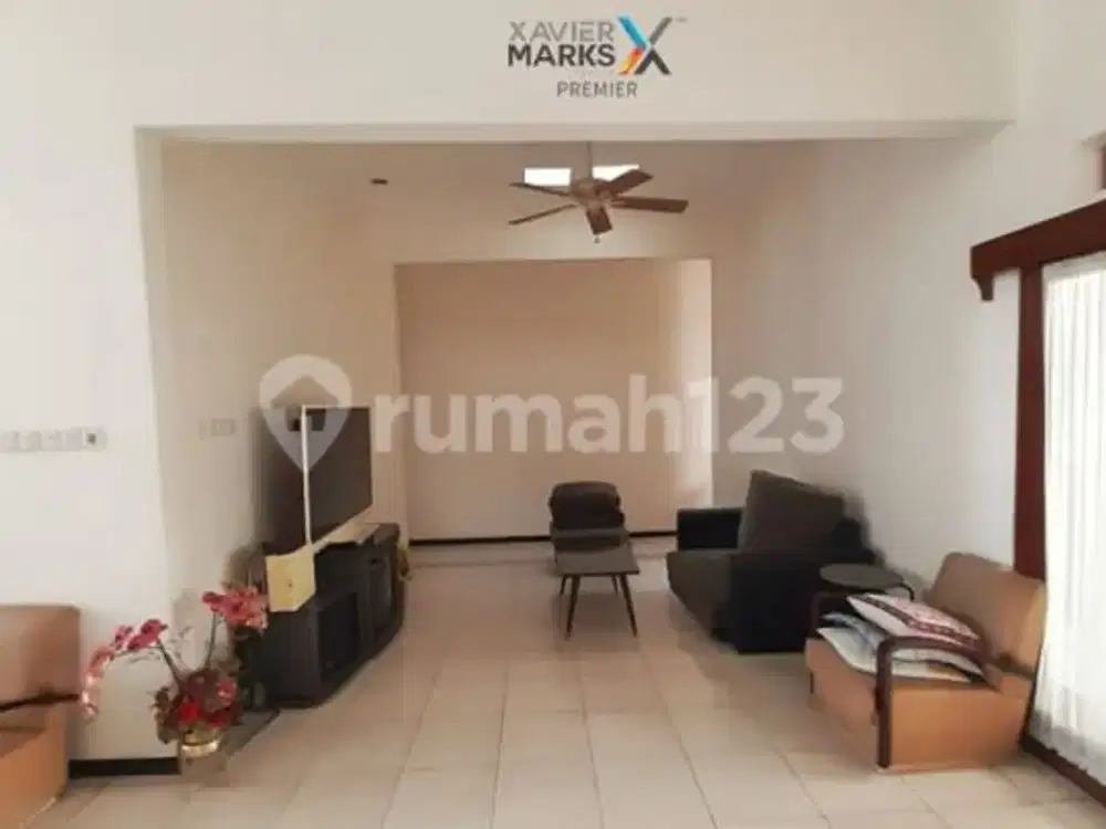 Dijual Rumah Terawat Siap Huni di Pondok Blimbing Indah - Pbi Araya Malang