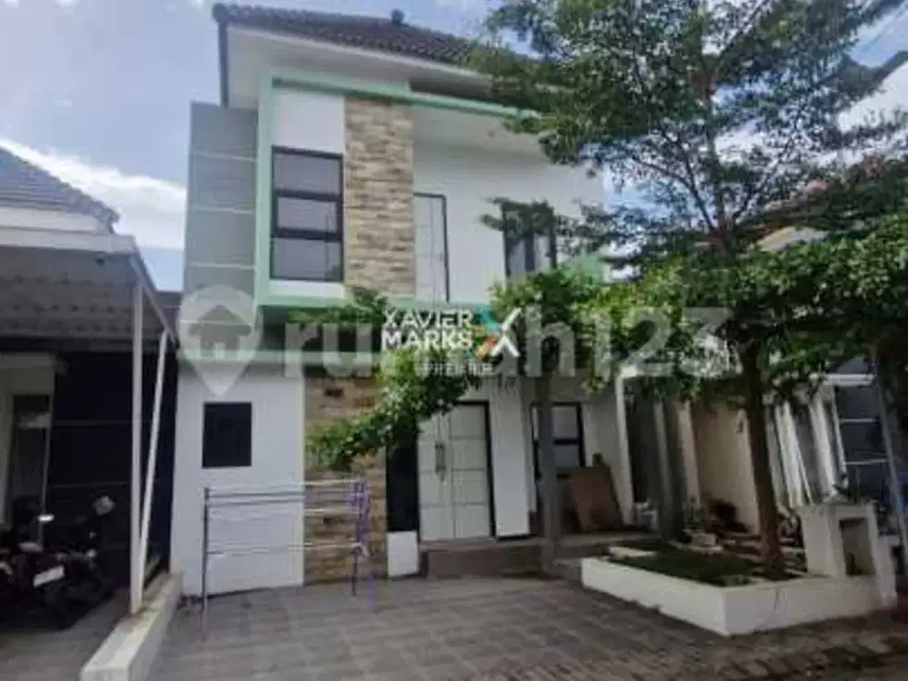 Dijual Rumah Modern 2,5 Lantai di Grand Amany Buring Malang