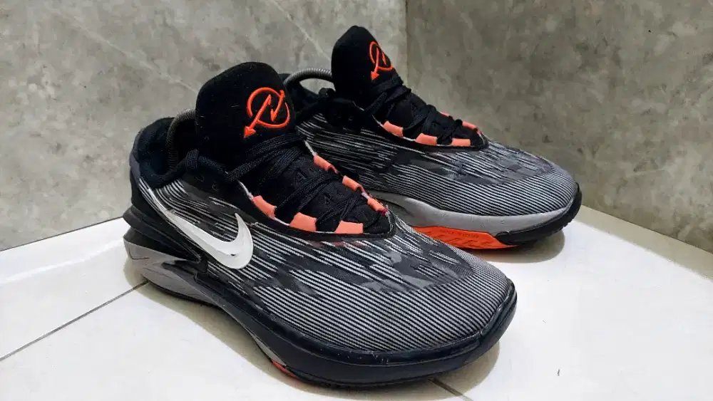 Sepatu nike basket sepatu olahraga