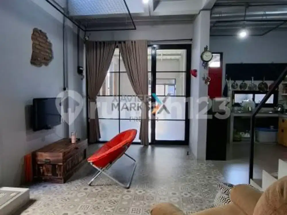 Dijual Rumah Industrial Style di Pandanwangi Sulfat Malang
