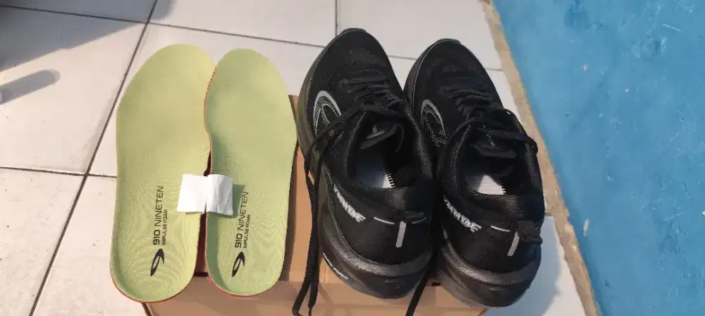 Nineten Aurorun Stride