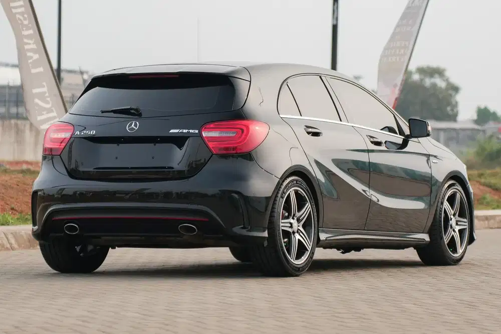 Roket Darat 211HP! Mercedes Benz A250 AMG 2014 Black cla200 320i a45