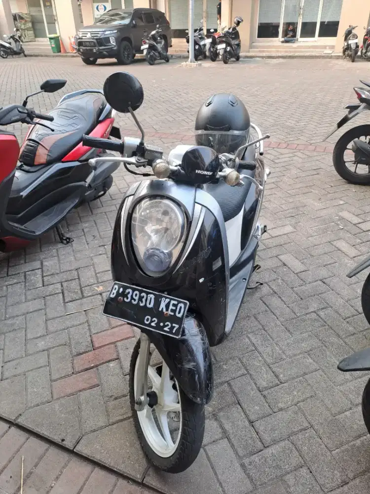 Honda scoopy tahun 2012