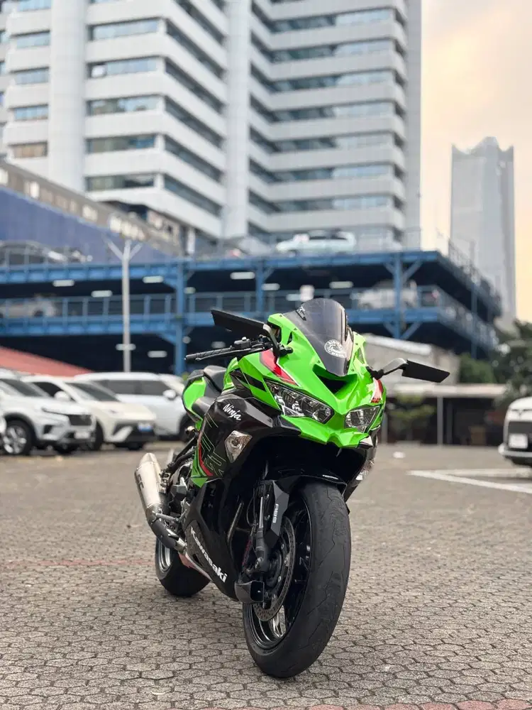 DIJUAL KAWASAKI ZX-25R ABS QS NIK 2022 MOGE LOOK