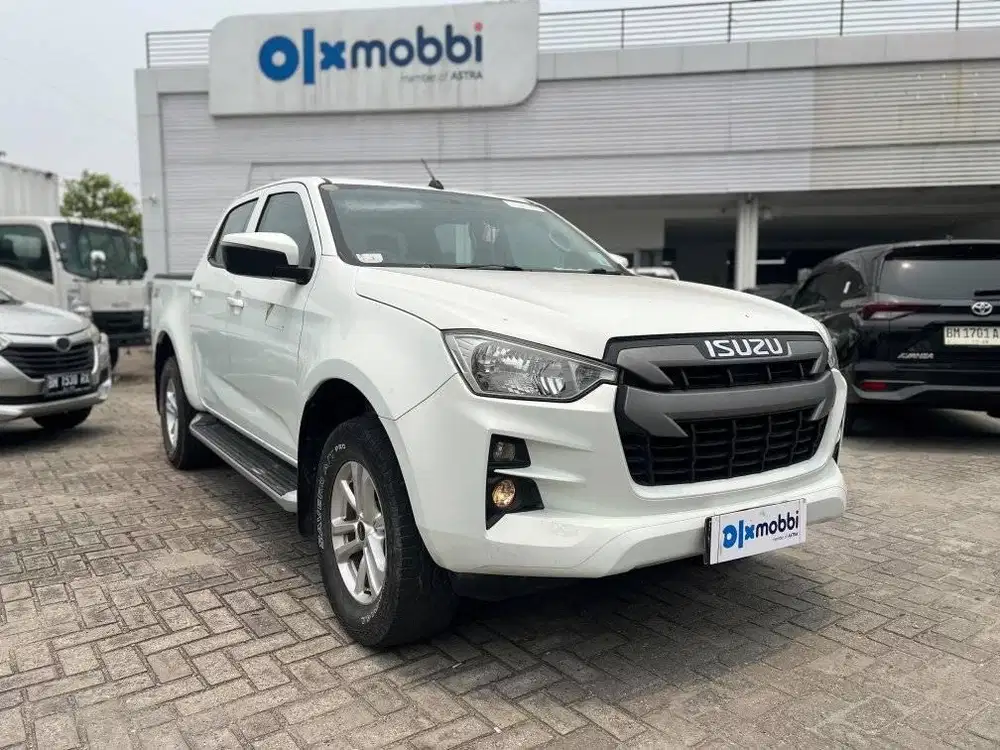 ISUZU D-MAX RODEO 1.9 DOUBLE CABIN SOLAR MANUAL 2022 _ BM8837QD