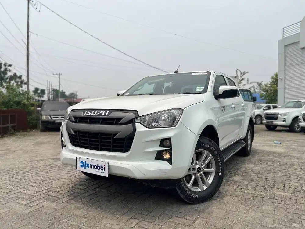 ISUZU D-MAX RODEO 1.9 DOUBLE CABIN SOLAR MANUAL 2022 _ BM8837QD