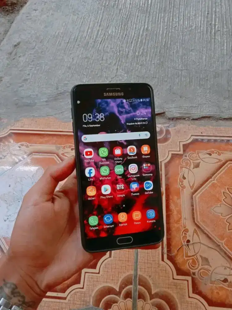 Samsung A9 pro , Ram 4 no minus