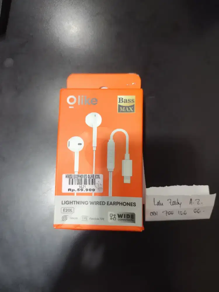 WIRED EARPHONES OLIKE E20L