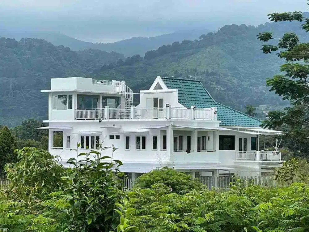 Villa Puncak Bogor 3 Lt FULL FURNISHED di Tugu Selatan, Cisarua