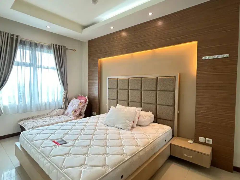 Condominium Green Bay Pluit 1 BR Fully Furnished View City Cakepp