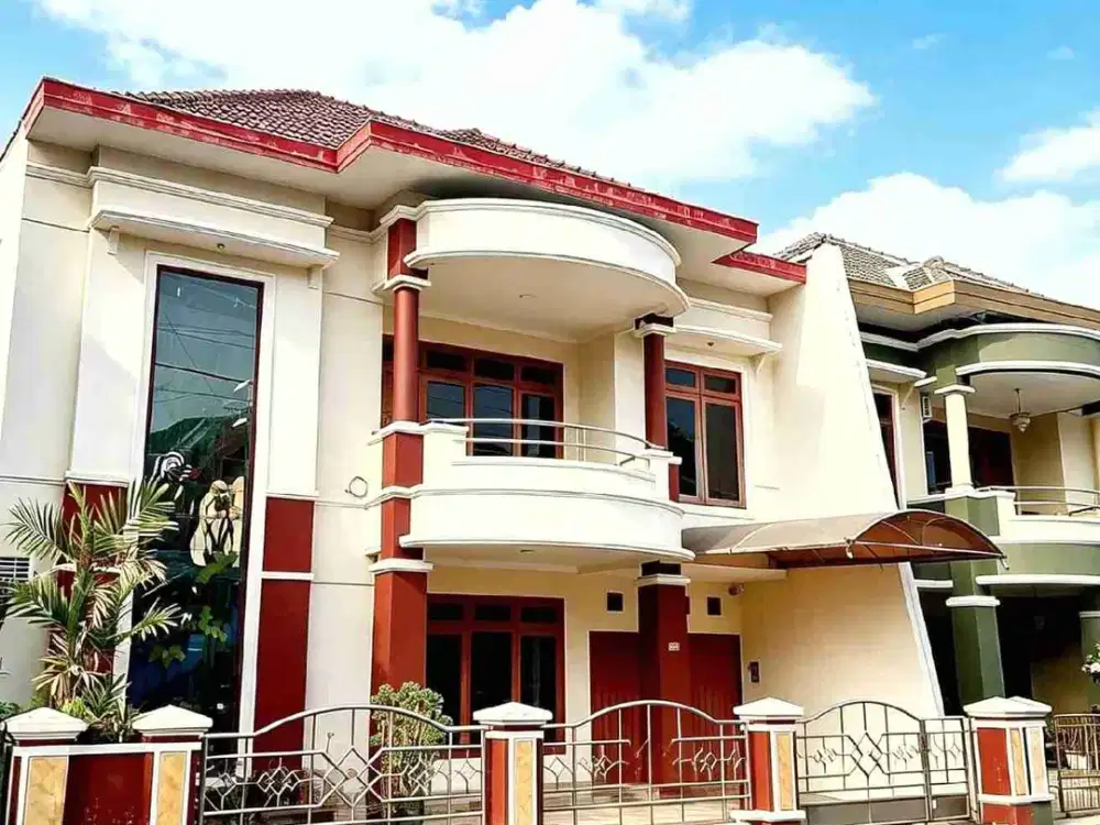 Rumah besar luas area Monjali cocok utk kantor