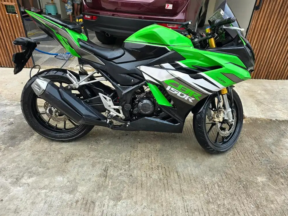 Honda cbr 150 2023