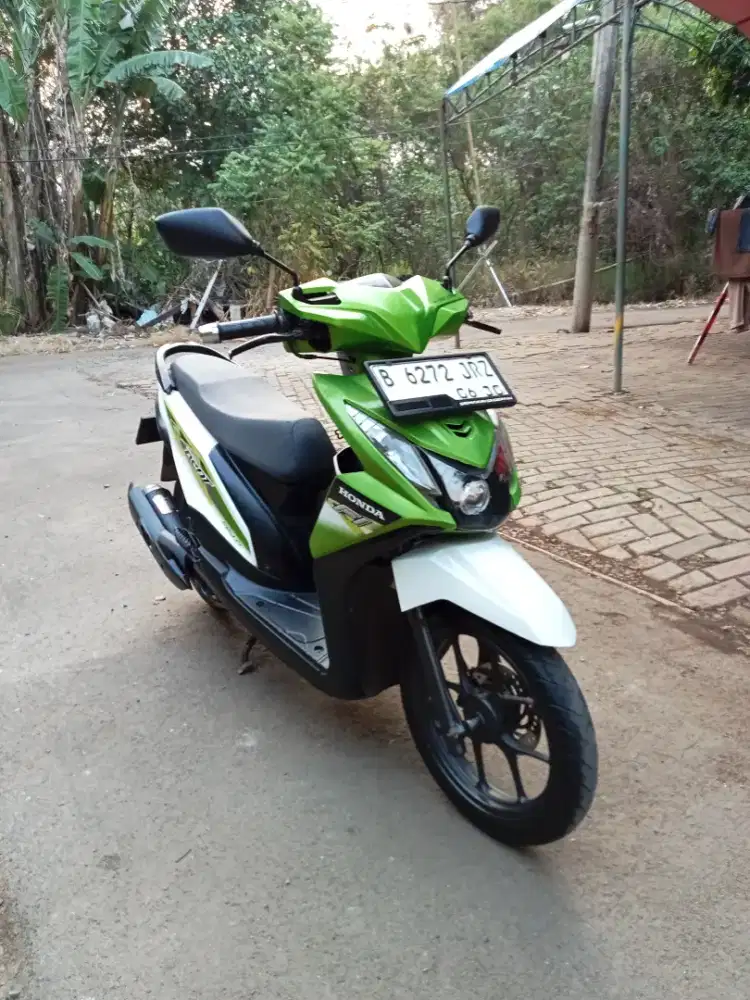 Honda beat FI 2013 hijau putih