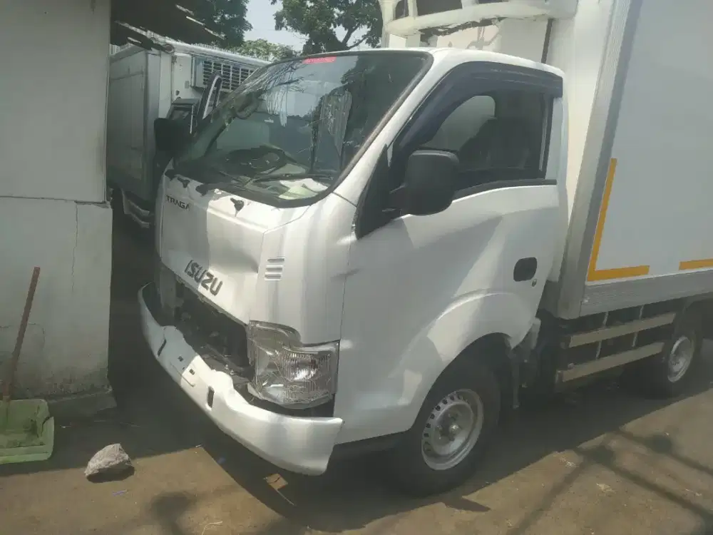 Gps trackee mobil.dan motor