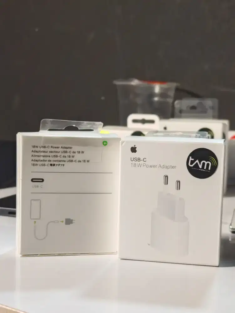 18W USB-C Power Adapter Batok Charger