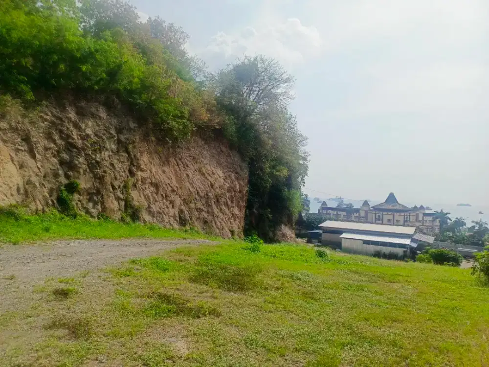 disewakan tanah bukit pinggir jalan raya pelabuhan merak