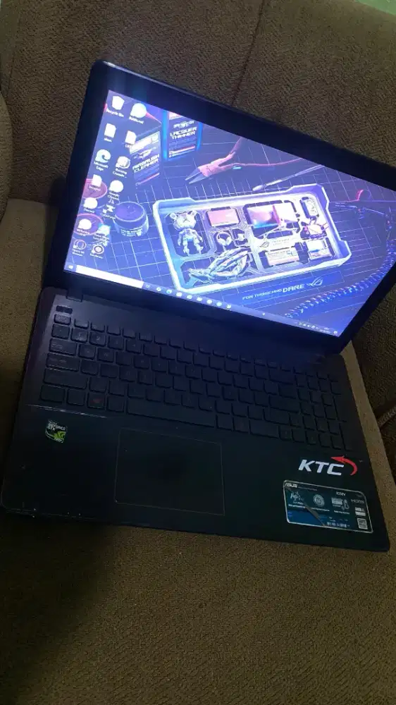 laptop asus x550vx