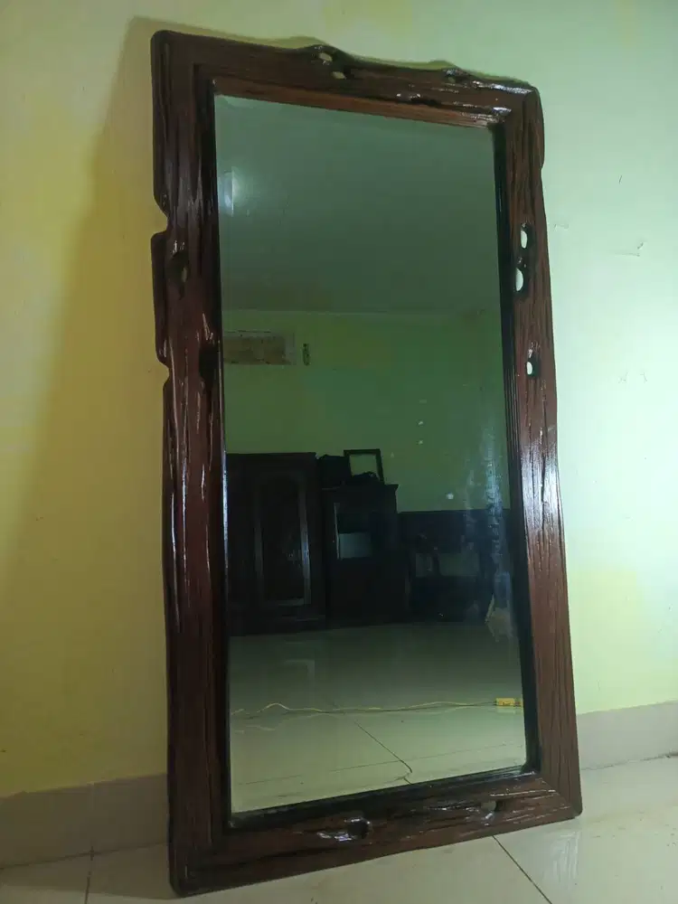 Cermin kaca rustik kayu bantalan kereta api kuat dan kokoh vintage