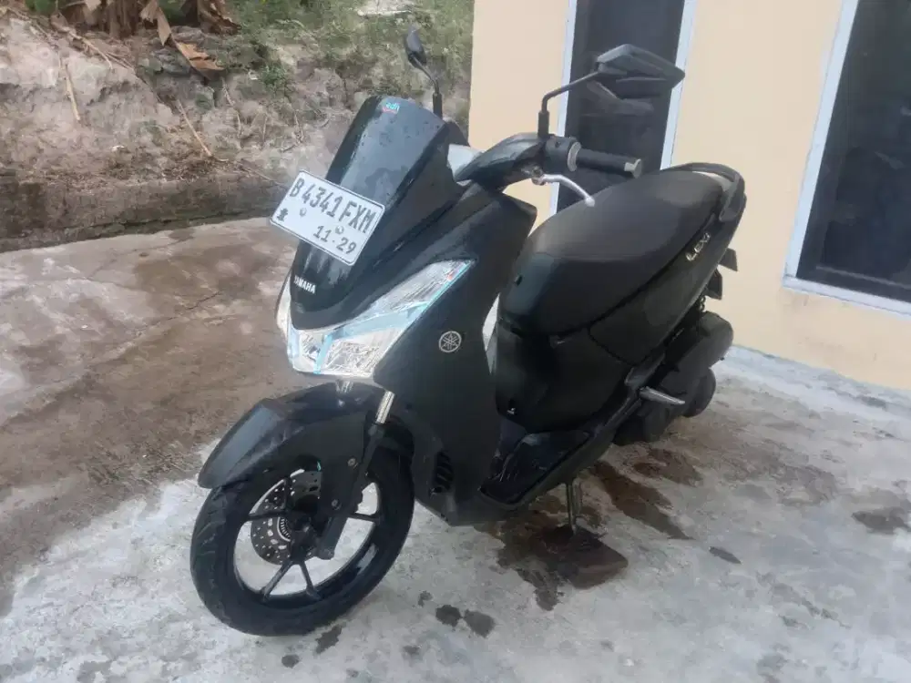 DIJUAL MOTOR LEXI YAMAHA THN 2019