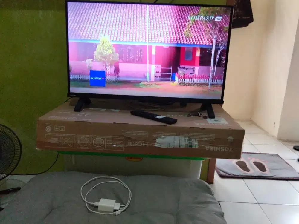 Tv Toshiba S25 32 inch LED Digital Masih Bagus