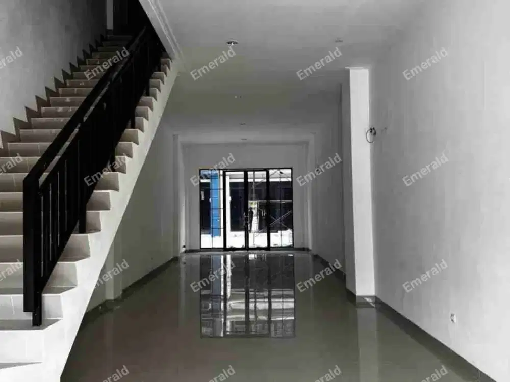 JUAL MODAL SAJA!!! Riuko PIK 2 Hadap Jalan Siap Pakai
