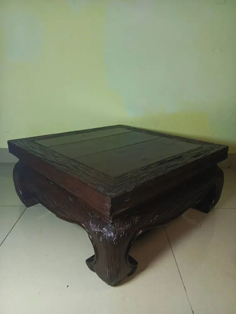 Meja Kopi Kayu Solid Tebal 70x67x30 cm – Rustic Industrial | Meja Lese