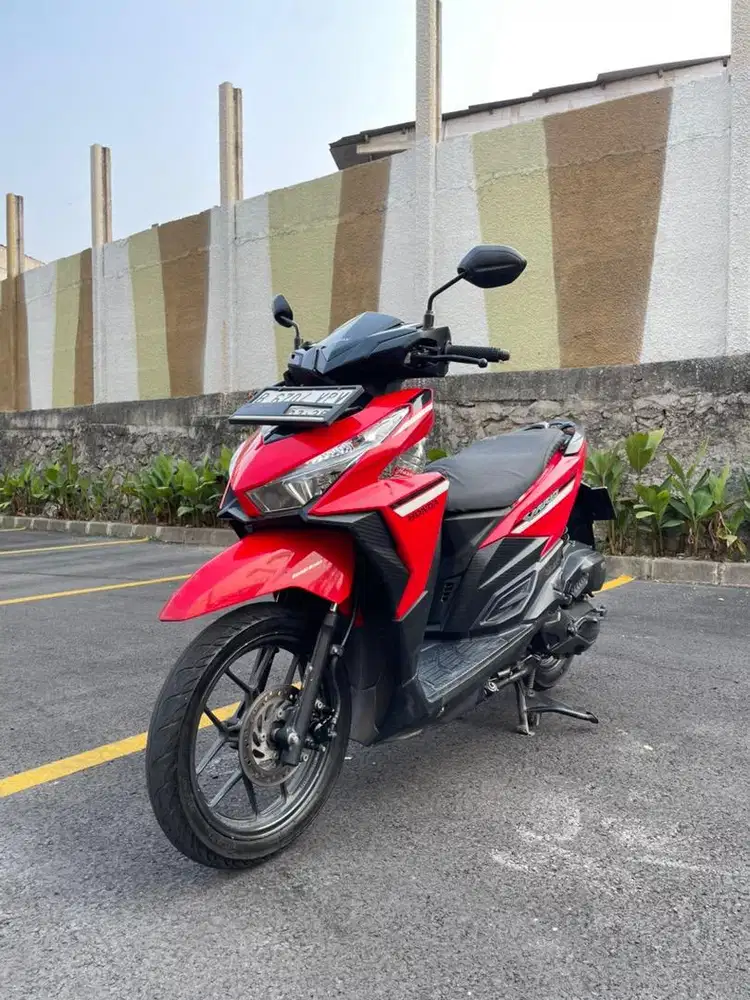 Vario 125 2018 led old