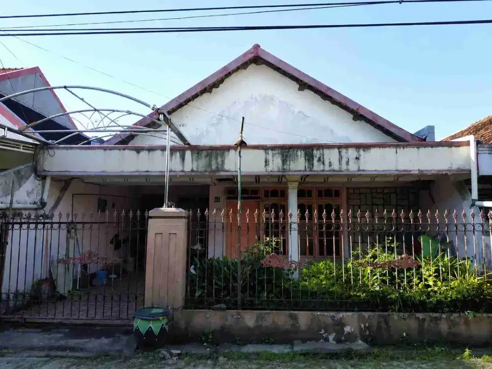 jual Rumah Second pusat kota Ngagel