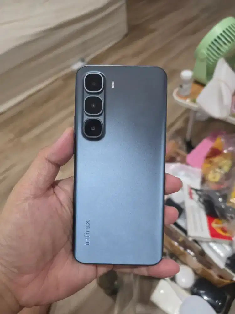 Infinix hot 60 pro plus 8/256 mulus like new nominus(batang)unit only