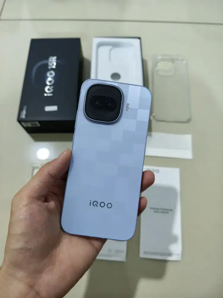 Iqoo 15r 12/512 fullset garansi panjang like new