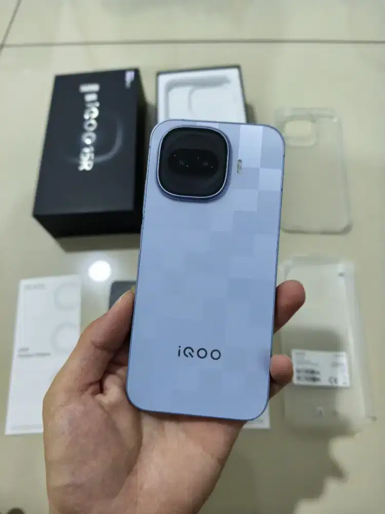 Iqoo 15r 12/256 fullset garansi panjang mulus