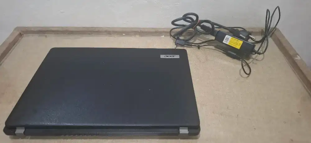 Acer Travelmate P214 intelcore i5 (tahun 2023)