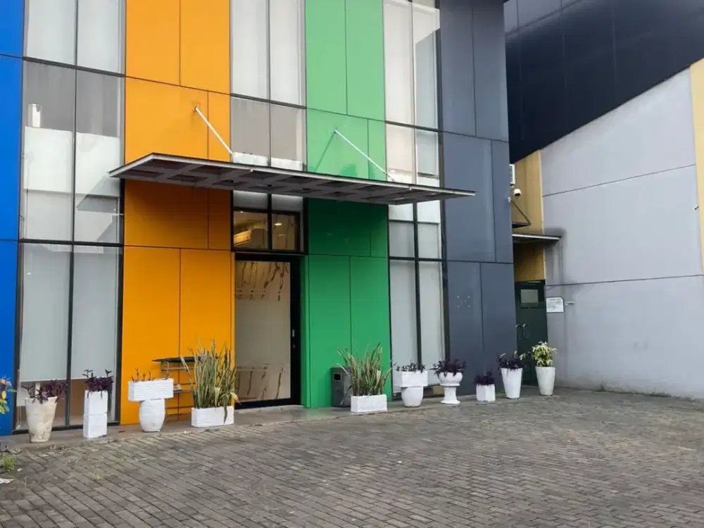 DIijual Pabrik / Bangunan Multiguna untuk Usaha Siap Pakai di Jatisampurna Bekasi