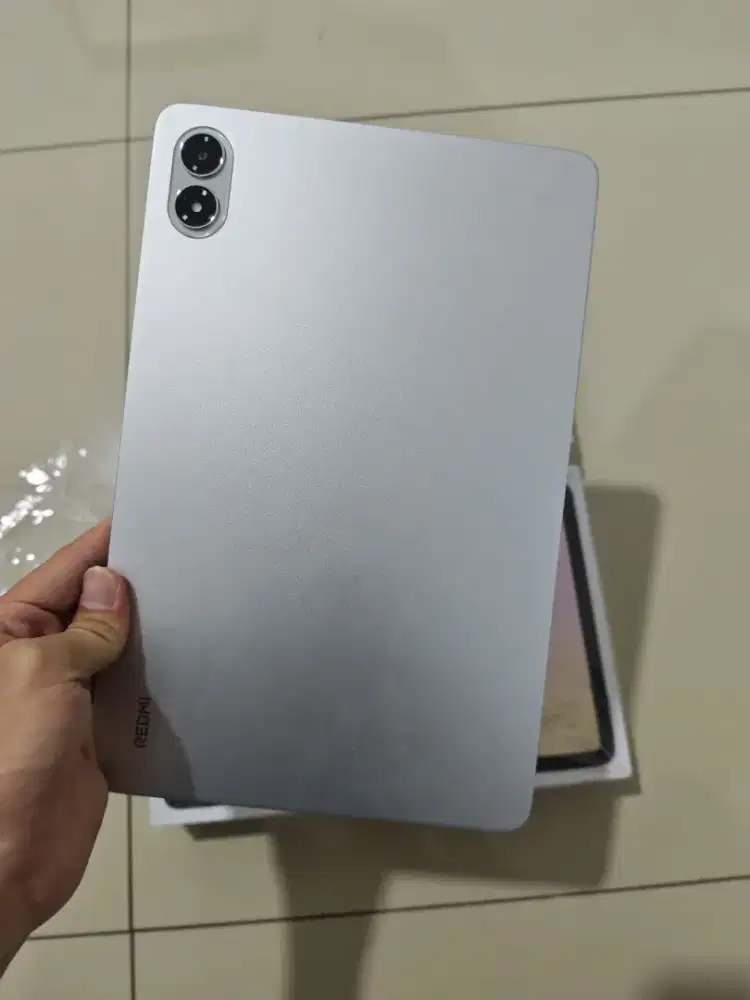 Redmi pad 2 pro 8/256 fullset garansi panjang like new