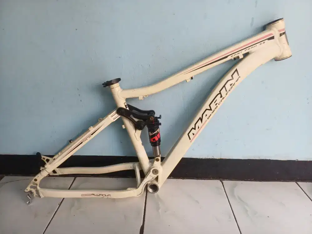 Frame Marin East Peak 5.6 ring 26 size M