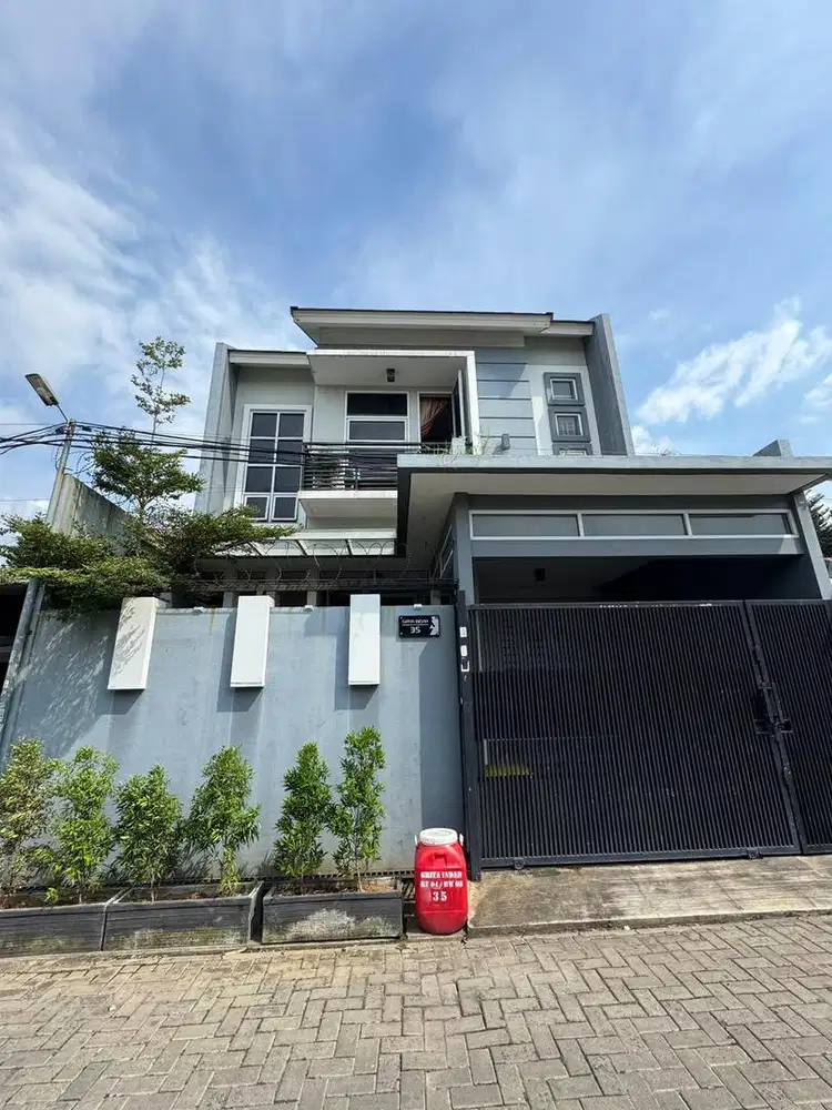 Dijual cepat Rumah Minimalis 3 Lt Green Lake City