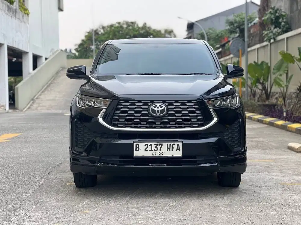 TOYOTA KIJANG INNOVA ZENIX 2.0 V HYBRID CVT MODELLISTA 2024