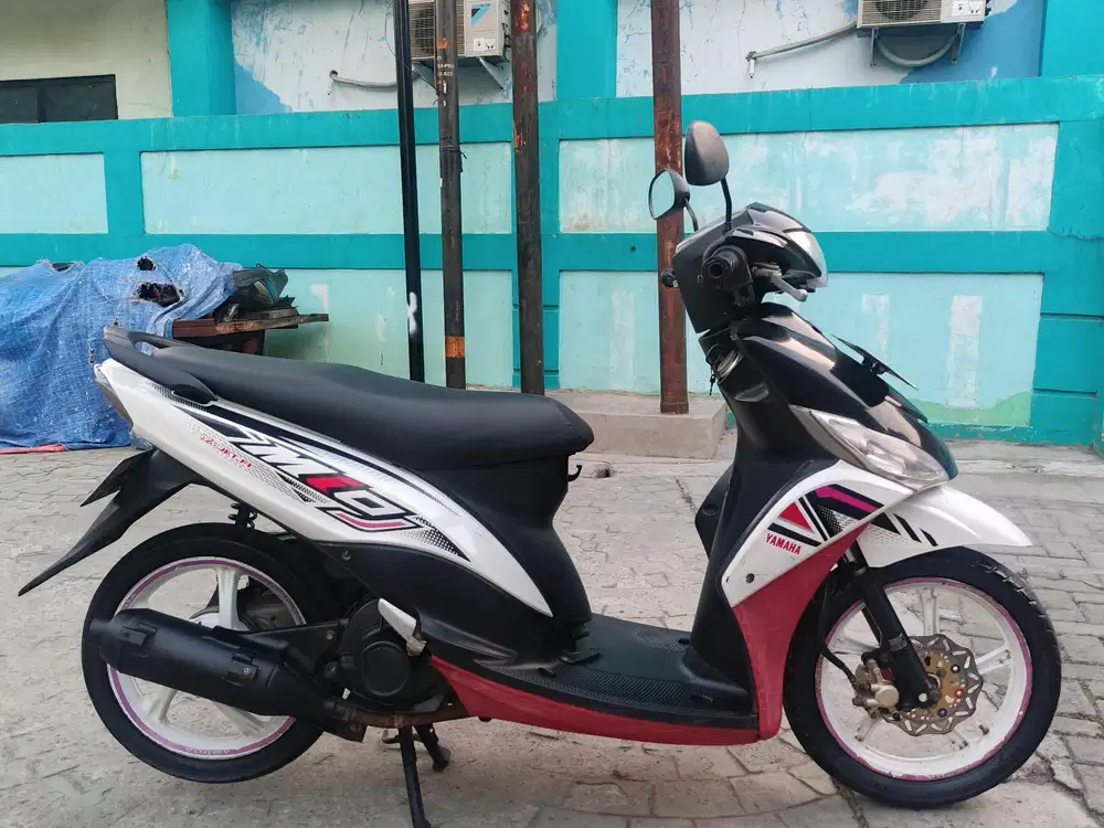 Yamaha Mio j FI  2014 stater tokcer halus mulus terawat