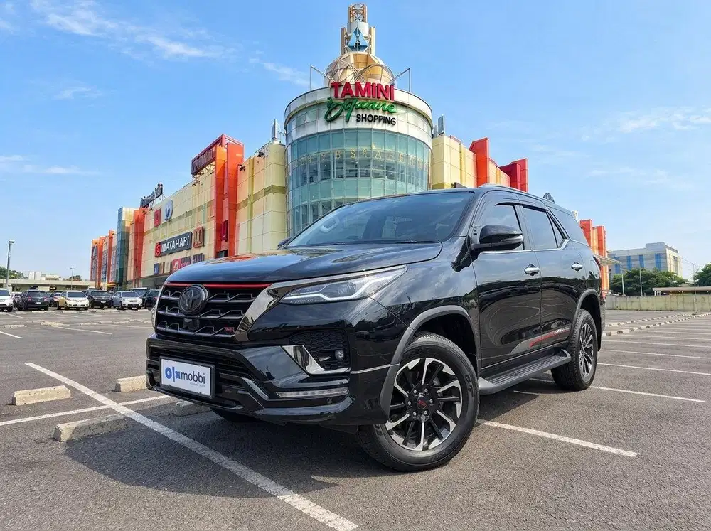 TDP RENDAH - Toyota Fortuner 2.4 4x2 VRZ Solar-AT 2019 Hitam CUJTB