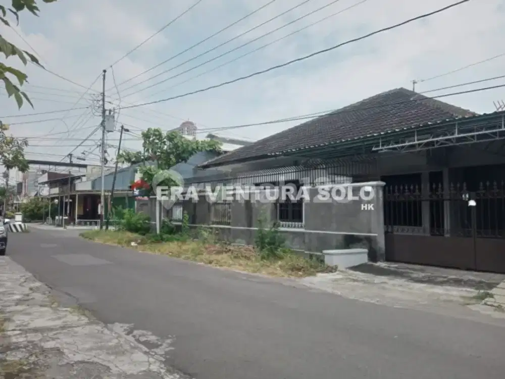 Rumah Strategis Kawasan Elite Solobaru